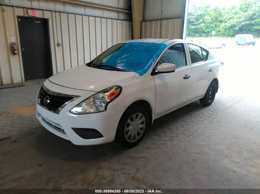 2018 NISSAN VERSA SEDAN S - 3N1CN7APXJL854374