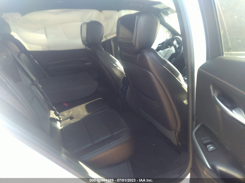 VIN 1GYFZER45KF137075 2019 CADILLAC XT4 FWD SPORT
