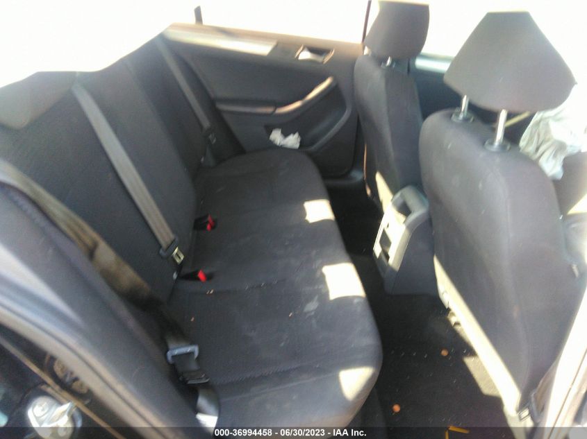 2016 VOLKSWAGEN JETTA SEDAN 1.4T SE - 3VWD67AJ5GM411835