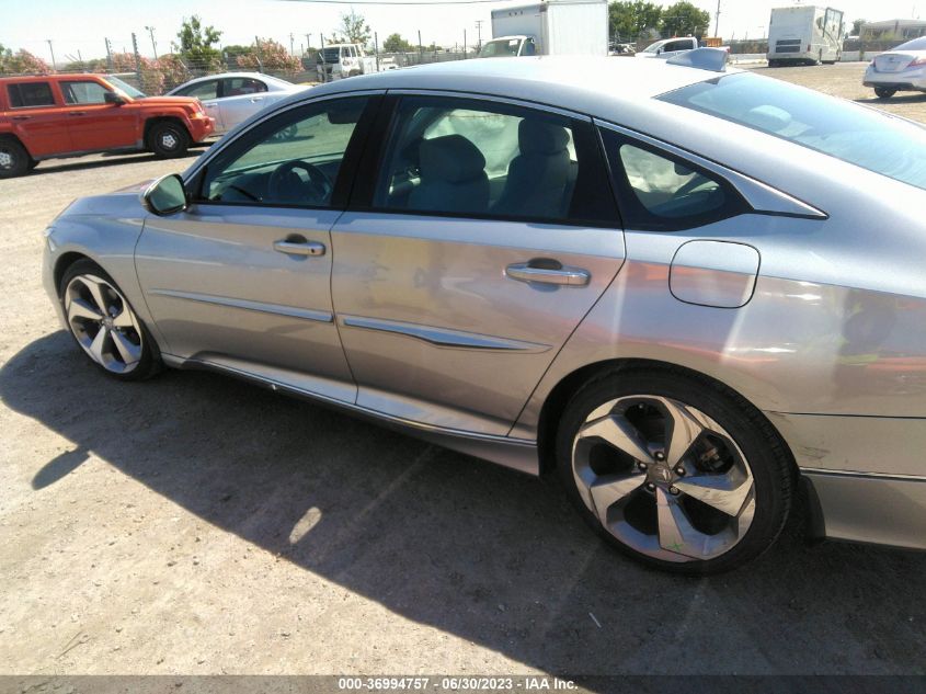 2018 HONDA ACCORD SEDAN TOURING 2.0T - 1HGCV2F9XJA043631