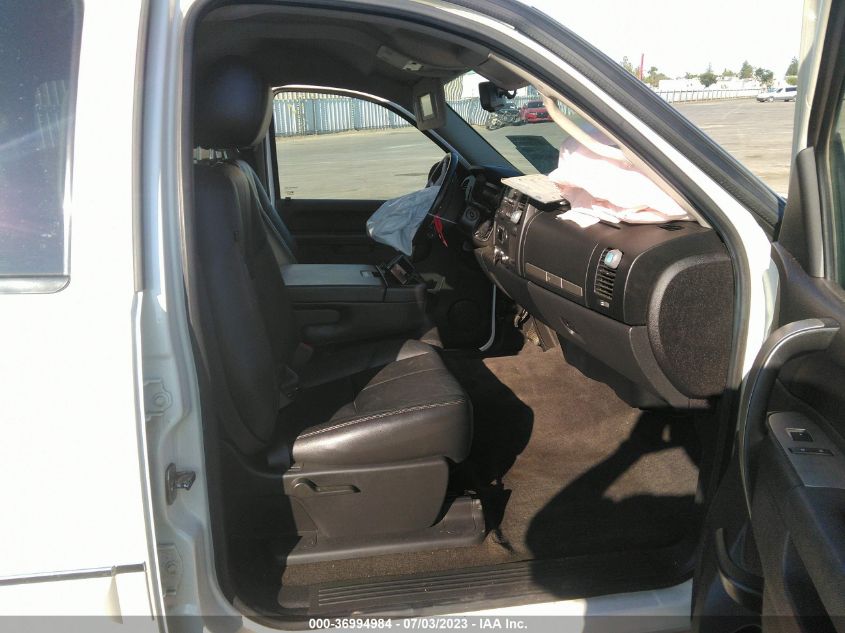 2013 GMC SIERRA 1500 SLE - 3GTP1VE01DG311424
