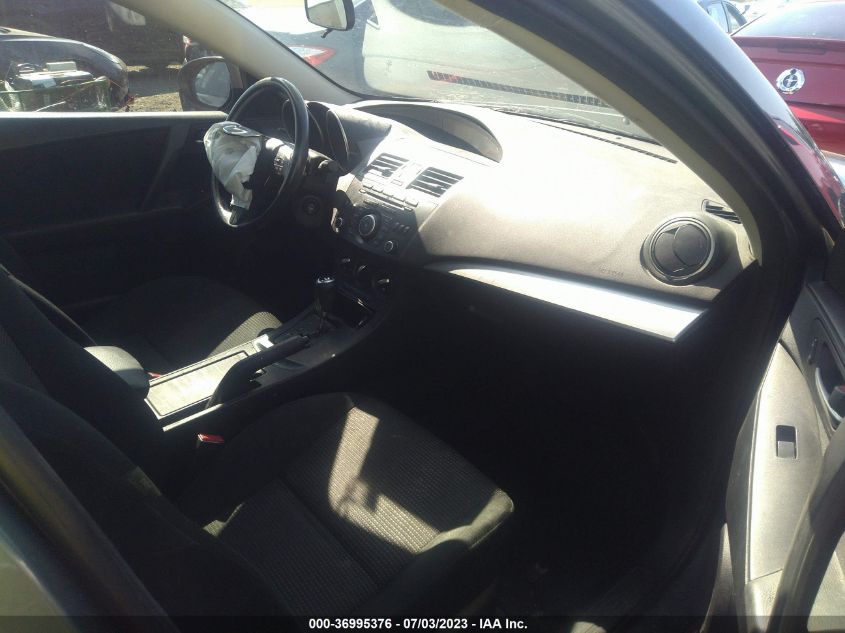 2013 MAZDA MAZDA3 I SPORT - JM1BL1UP5D1753777
