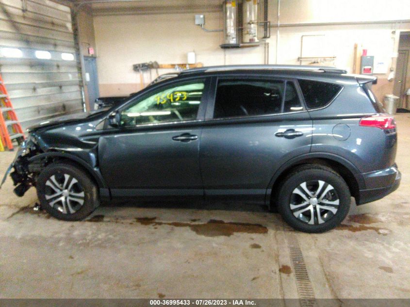 2018 TOYOTA RAV4 LE - JTMBFREV3JD250374