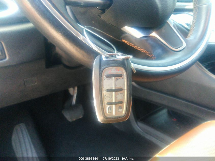2021 CHRYSLER PACIFICA HYBRID PINNACLE - 2C4RC1N75MR513816