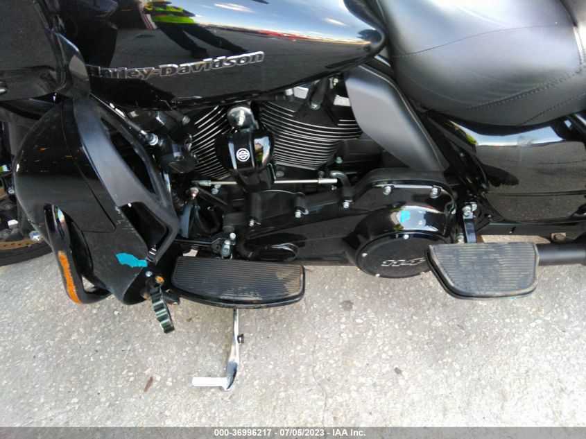 2020 HARLEY-DAVIDSON FLTRK - 1HD1KZF13LB661239