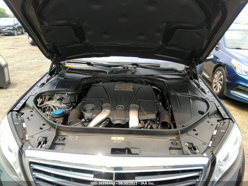 2015 MERCEDES-BENZ S-CLASS S 550 - WDDUG8FB7FA124215