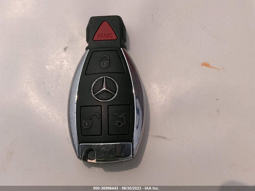 2015 MERCEDES-BENZ S-CLASS S 550 - WDDUG8FB7FA124215