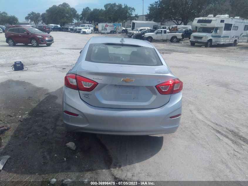 2018 CHEVROLET CRUZE LT - 1G1BE5SM3J7105849