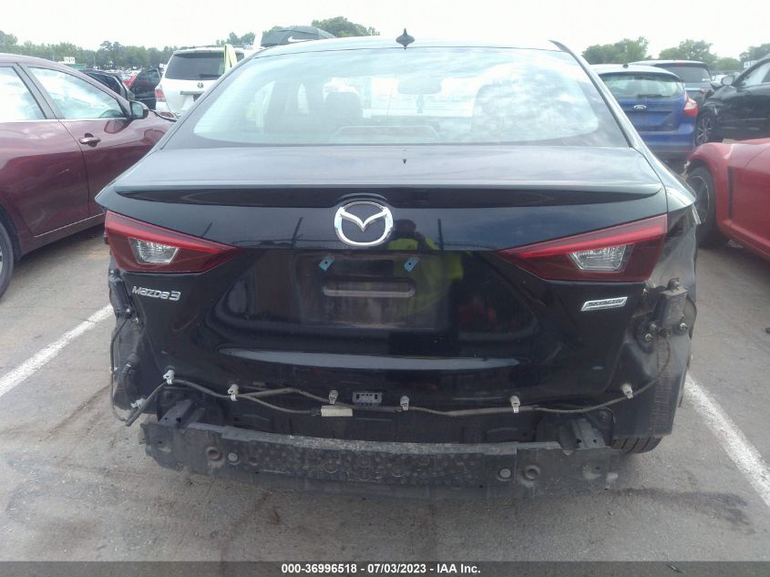 2018 MAZDA MAZDA3 4-DOOR GRAND TOURING 3MZBN1W30JM169223