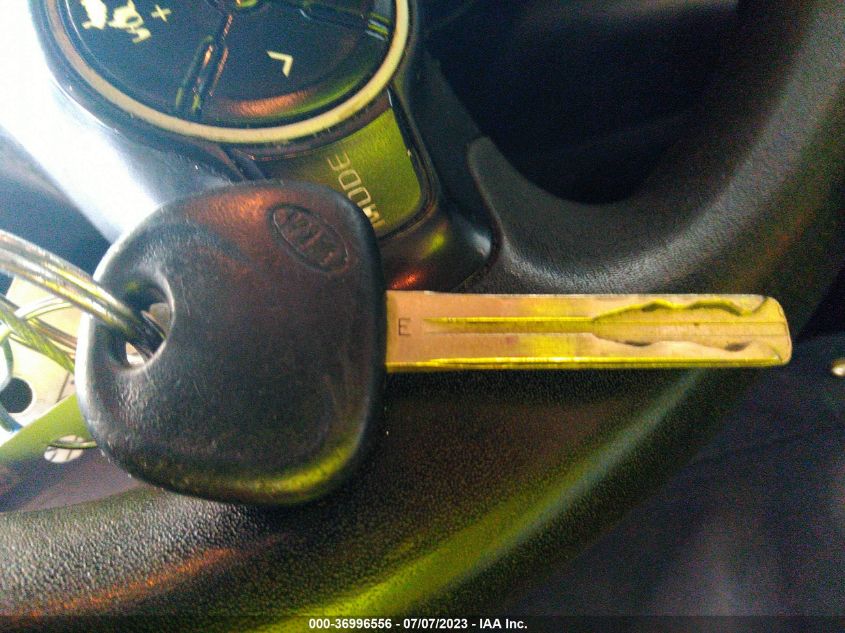 2015 KIA SOUL BASE - KNDJN2A20F7759037