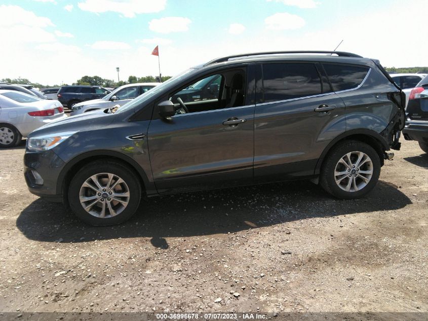 2017 FORD ESCAPE SE - 1FMCU9G99HUA92980