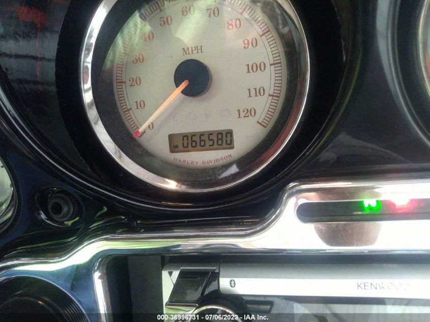 2007 HARLEY-DAVIDSON FLHX - 1HD1KB4197Y600636