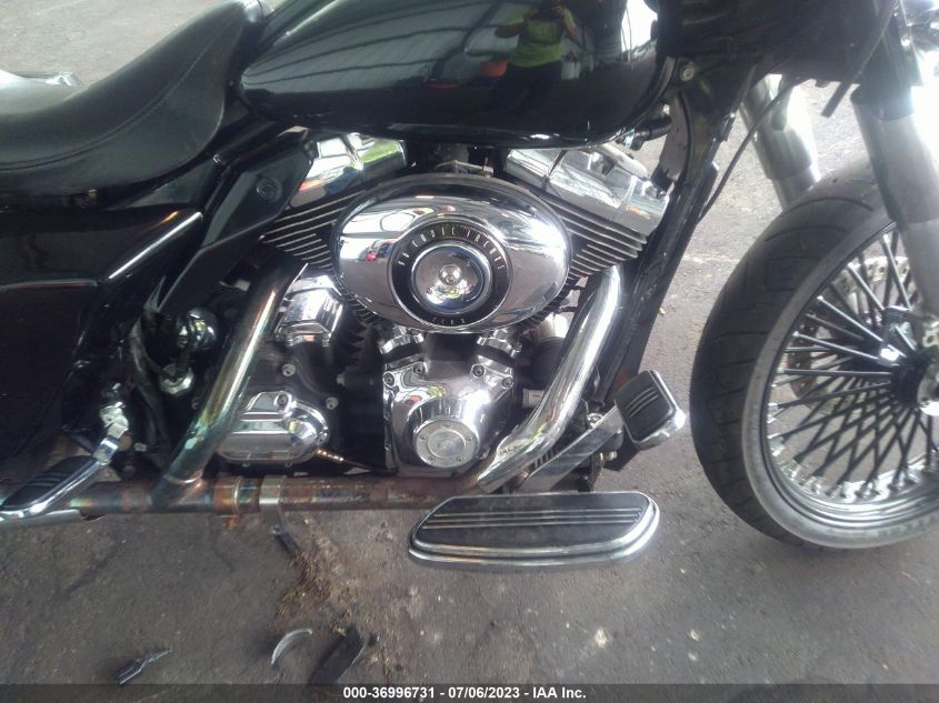 2007 HARLEY-DAVIDSON FLHX - 1HD1KB4197Y600636