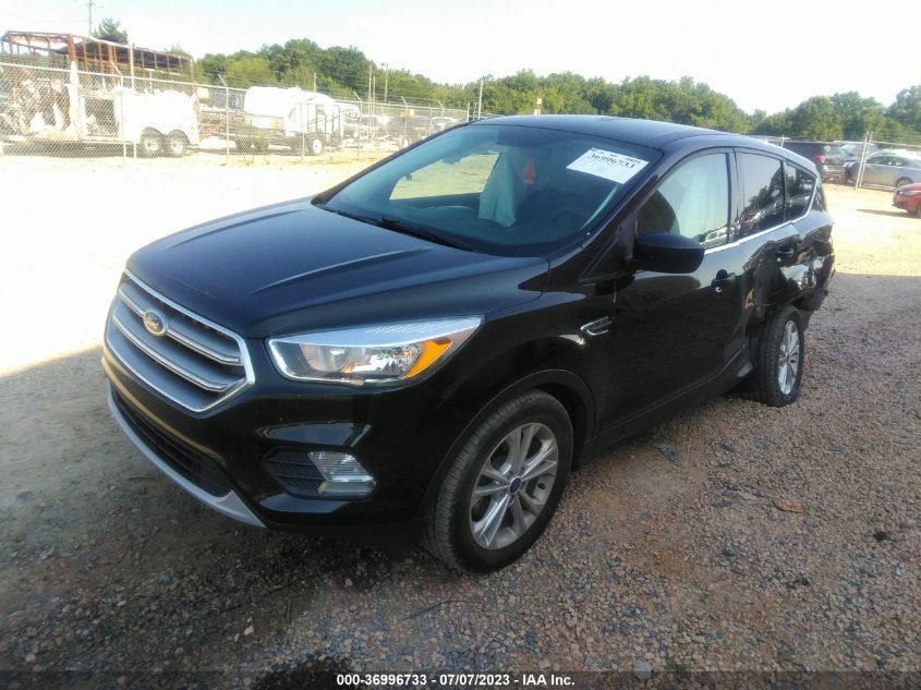 2017 FORD ESCAPE SE - 1FMCU0GD5HUD94170