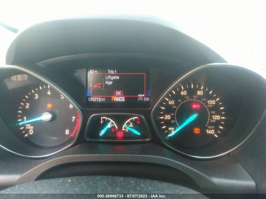 2017 FORD ESCAPE SE - 1FMCU0GD5HUD94170