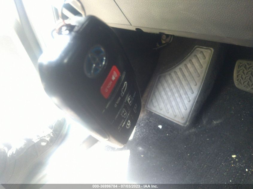 2022 TOYOTA SIENNA XSE - 5TDXSKFC1NS069953
