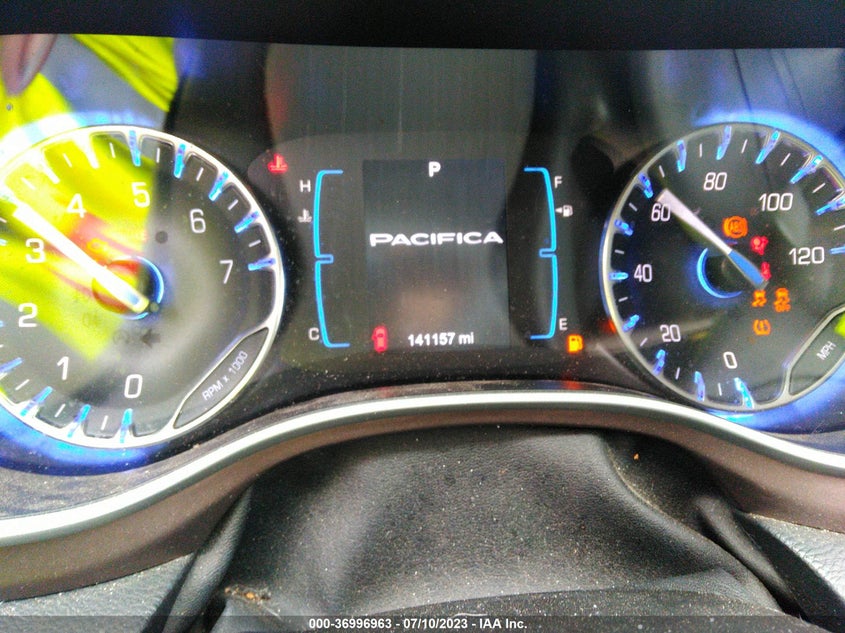 VIN 2C4RC1CG0HR578758 2017 CHRYSLER PACIFICA LX