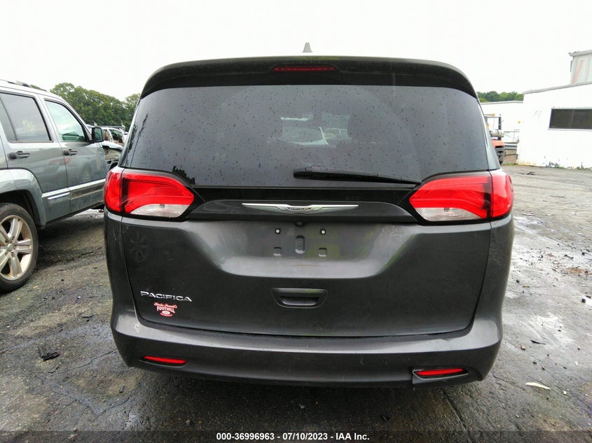 VIN 2C4RC1CG0HR578758 2017 CHRYSLER PACIFICA LX
