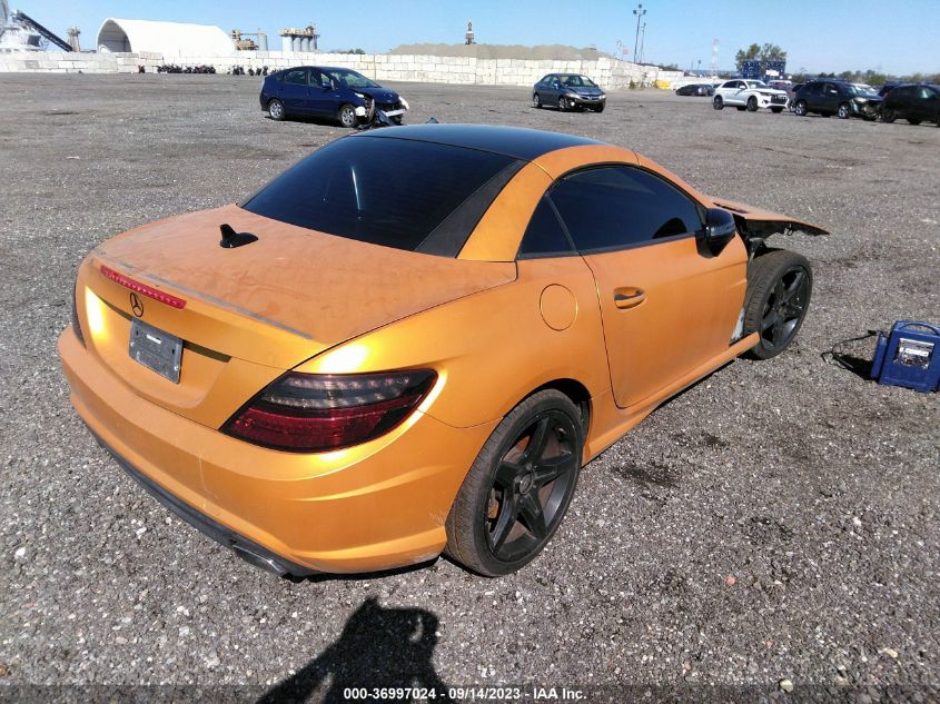 2015 MERCEDES-BENZ SLK-CLASS SLK 250 - WDDPK4HA6FF098136