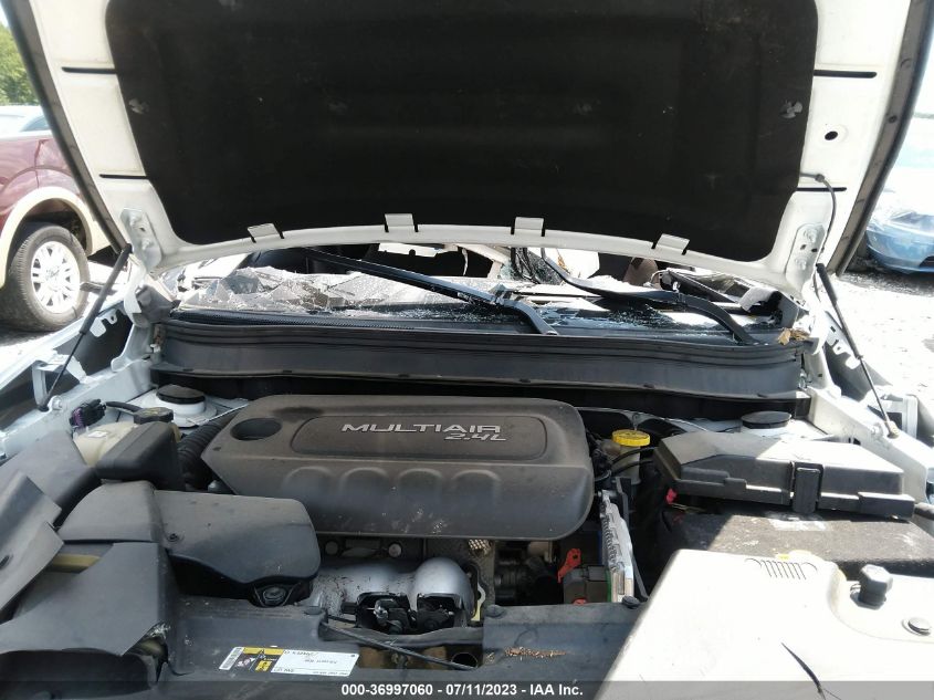 2015 JEEP CHEROKEE LATITUDE - 1C4PJMCB6FW733496