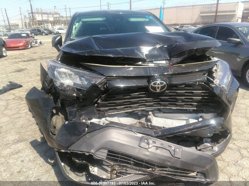 VIN 2T3F1RFV9NC265311 2022 TOYOTA RAV4 LE