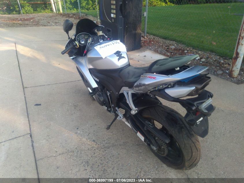 2008 HONDA CBR600 RR - JH2PC40098M100431