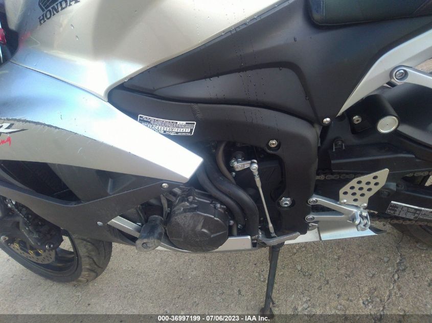 2008 HONDA CBR600 RR - JH2PC40098M100431