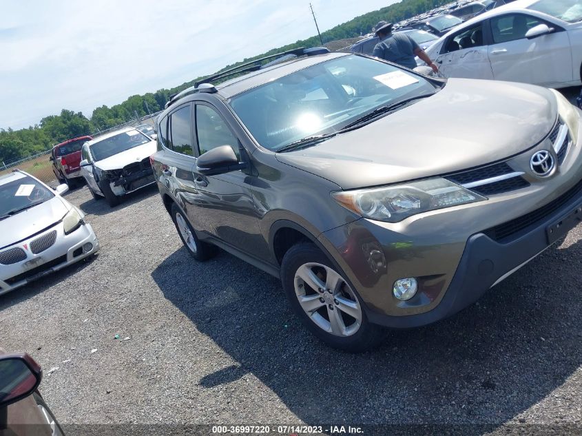 2013 TOYOTA RAV4 XLE - JTMRFREV2DD039573
