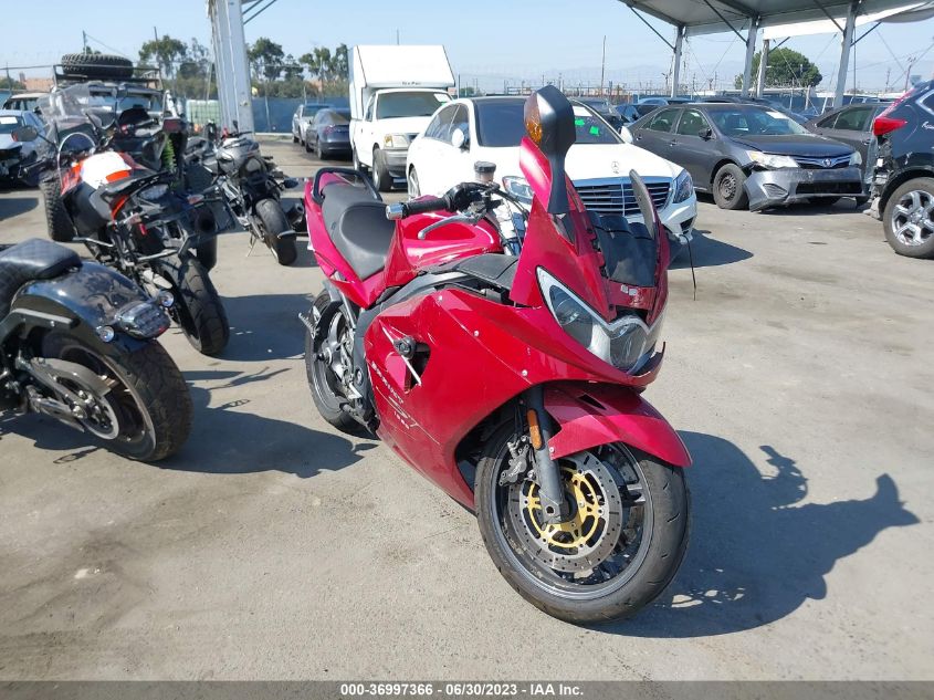 2006 TRIUMPH MOTORCYCLE SPRINT ST - SMT600PKX6J242350