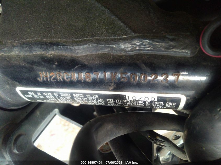 2001 HONDA VT750 CD2 JH2RC44671K500237