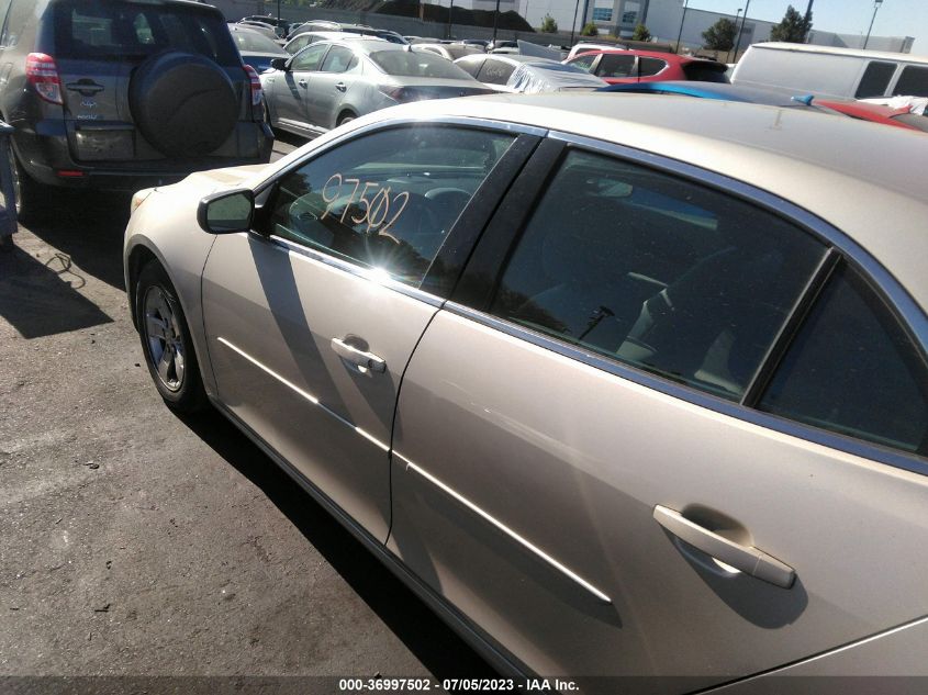 2014 CHEVROLET MALIBU LS - 1G11A5SL2EF282774
