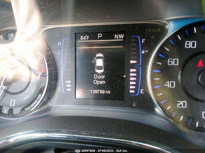 2015 CHRYSLER 200 S - 1C3CCCBG6FN551677