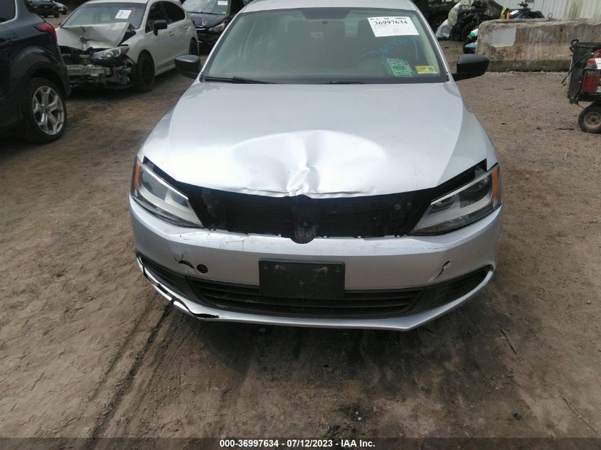 2014 VOLKSWAGEN JETTA SEDAN S - 3VW2K7AJ0EM313327