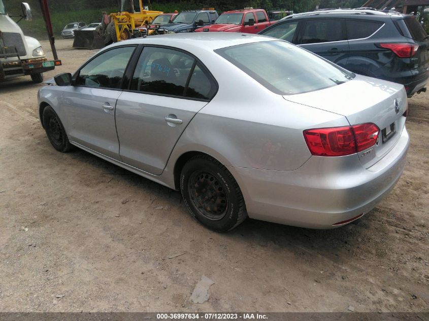 2014 VOLKSWAGEN JETTA SEDAN S - 3VW2K7AJ0EM313327