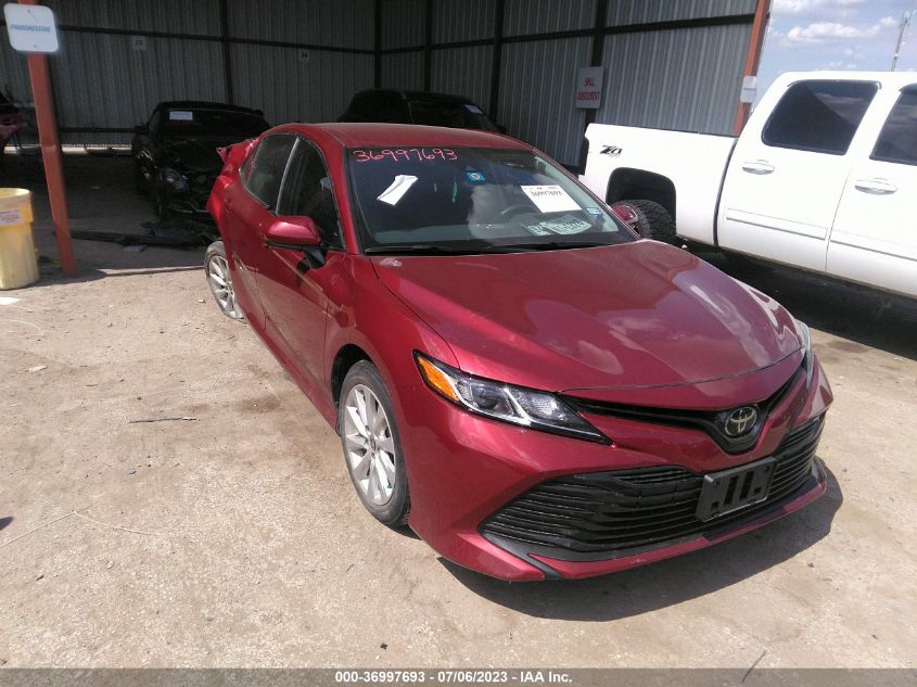 2020 TOYOTA CAMRY LE - 4T1C11AK1LU961215