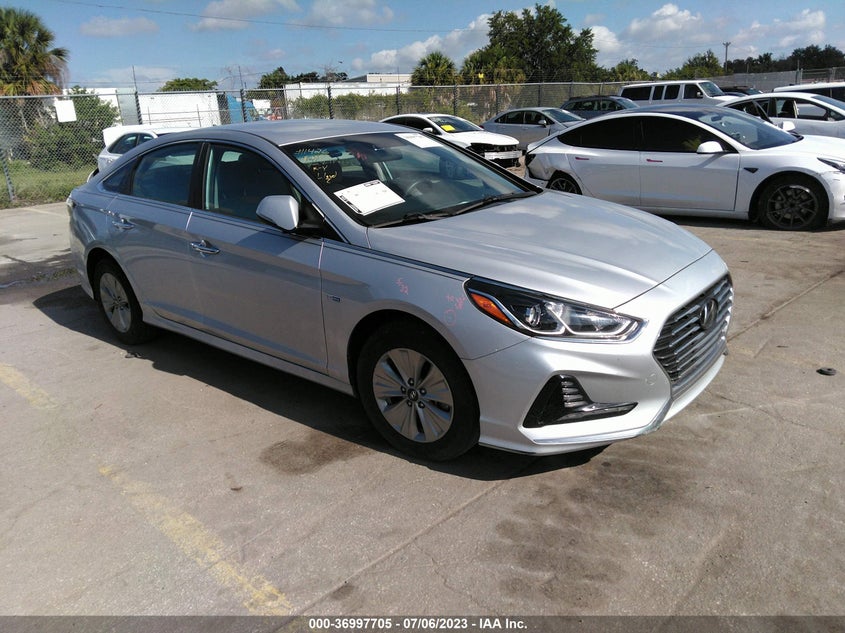 KMHE24L32KA085090 HYUNDAI SONATA HYBRID SE 2019