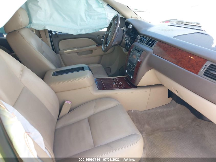 2014 CHEVROLET SUBURBAN LTZ - 1GNSCKE05ER193888