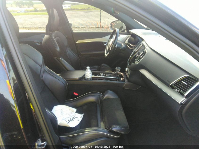 2016 VOLVO XC90 T6 R-DESIGN - YV4A22PM1G1049194