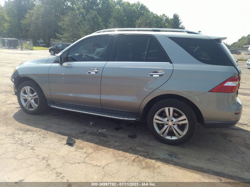 2013 MERCEDES-BENZ M-CLASS ML 350 - 4JGDA5HB4DA183061