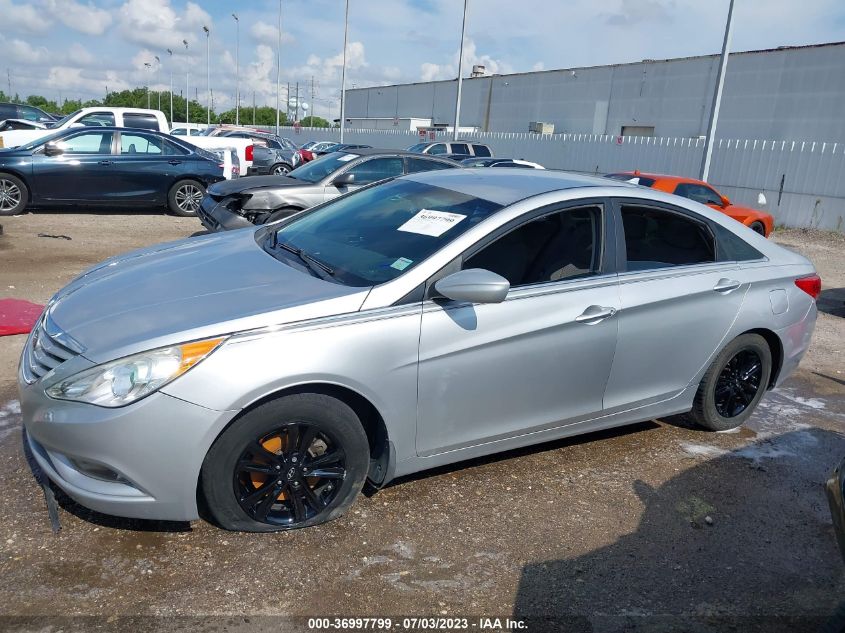 2013 HYUNDAI SONATA GLS/SE/LIMITED - 5NPEB4ACXDH719958