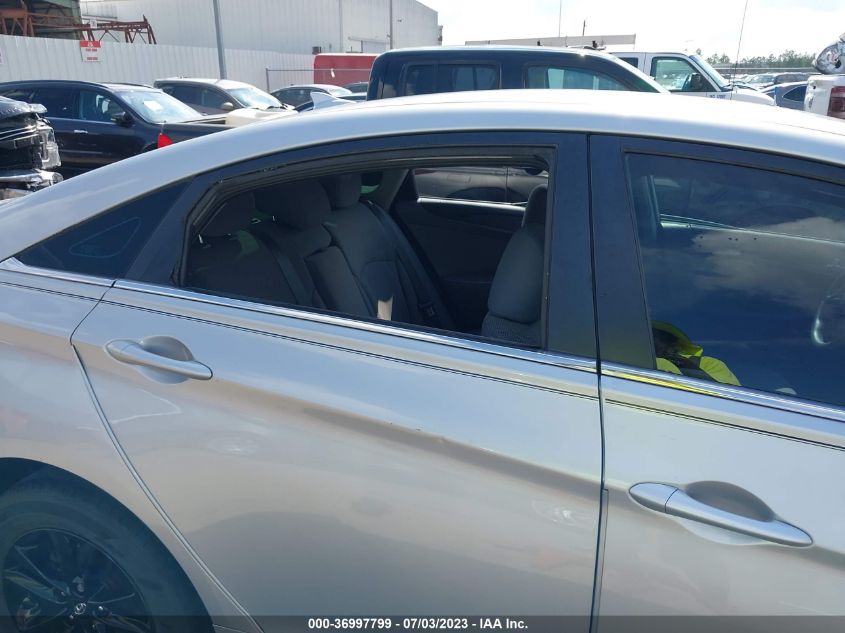 2013 HYUNDAI SONATA GLS/SE/LIMITED - 5NPEB4ACXDH719958
