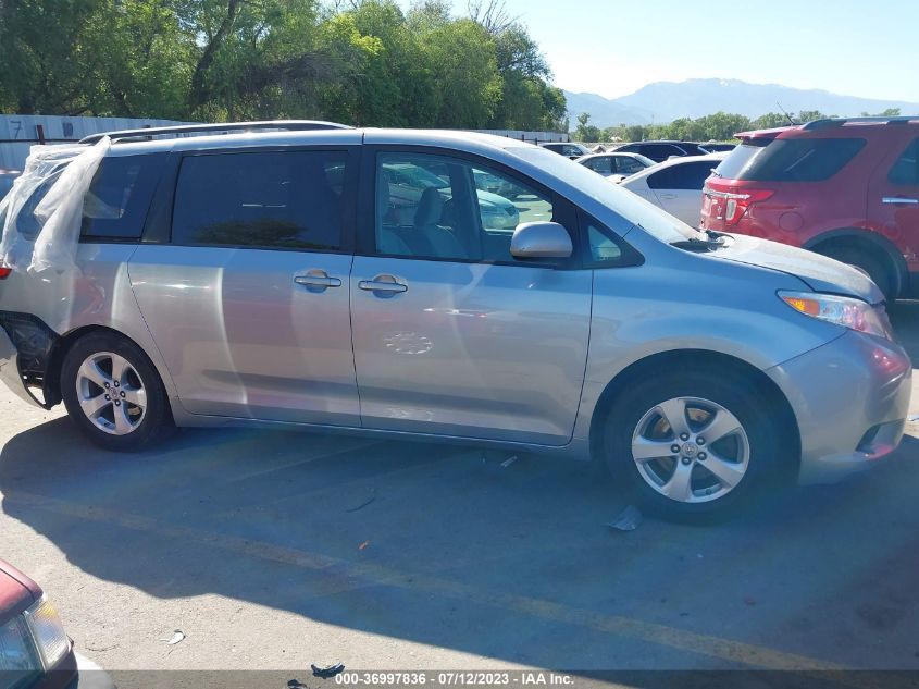 5TDKZ3DC6HS770488 2017 TOYOTA SIENNA, photo no. 13