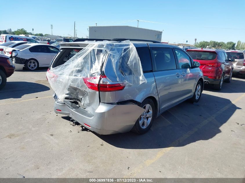 5TDKZ3DC6HS770488 2017 TOYOTA SIENNA, photo no. 4