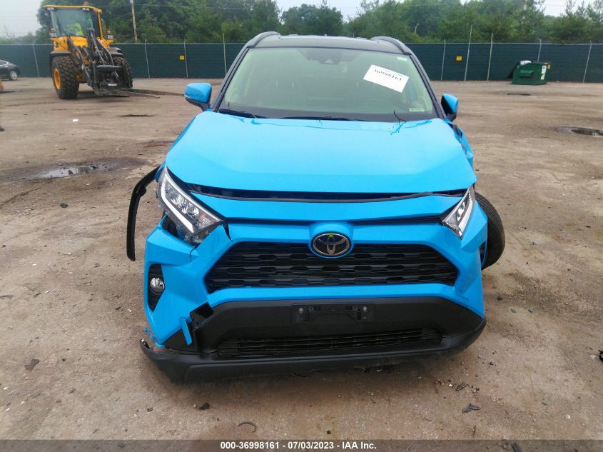 2019 TOYOTA RAV4 XLE PREMIUM - JTMA1RFV8KJ004335