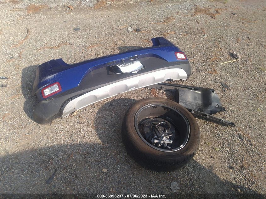 2023 HYUNDAI VENUE LIMITED - KMHRC8A30PU228665