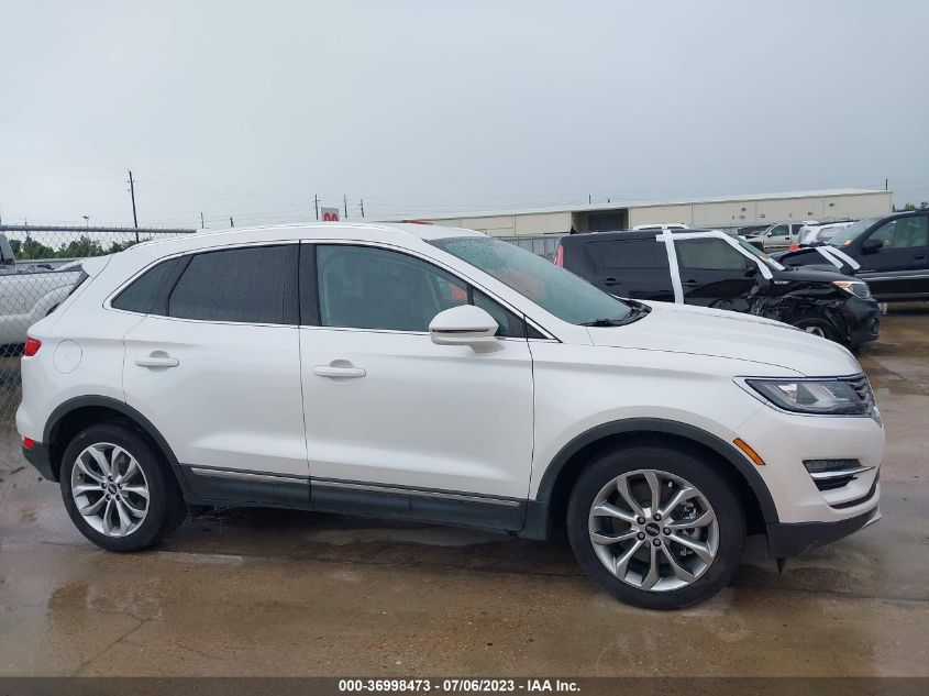 2017 LINCOLN MKC SELECT - 5LMCJ2C90HUL07827