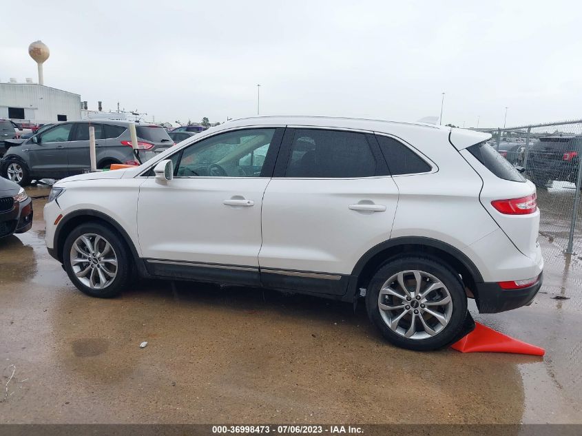 2017 LINCOLN MKC SELECT - 5LMCJ2C90HUL07827