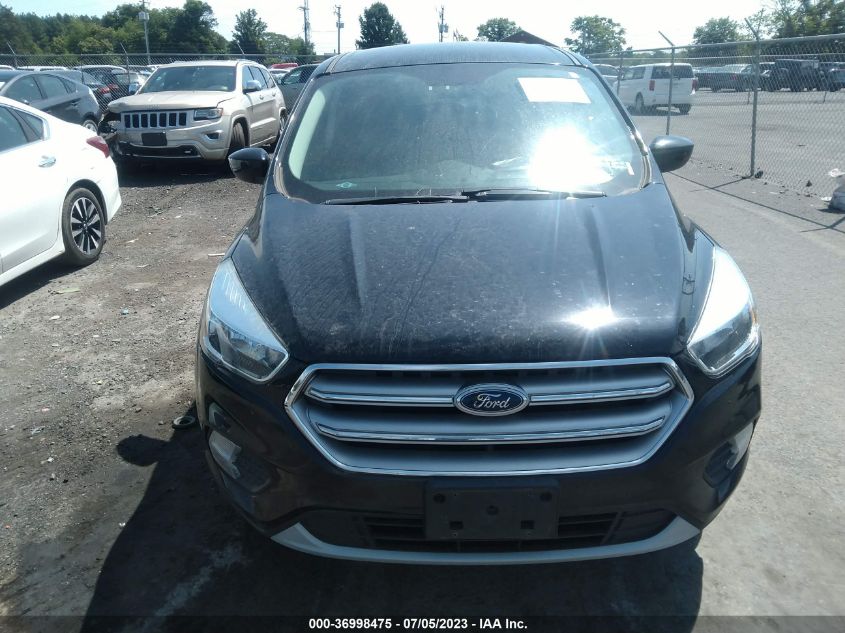 2017 FORD ESCAPE SE - 1FMCU9GD3HUC17055