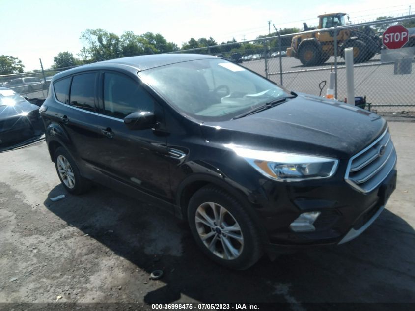 2017 FORD ESCAPE SE - 1FMCU9GD3HUC17055