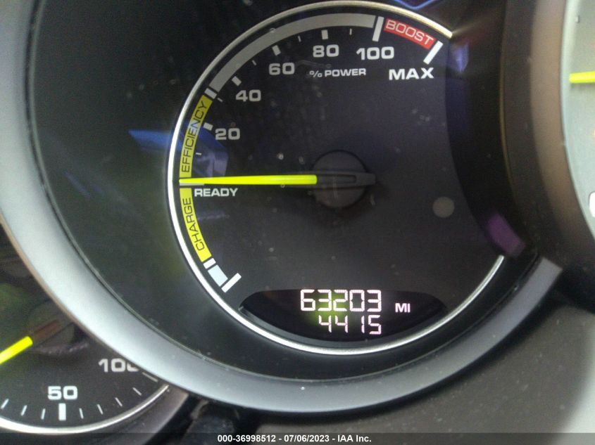 2015 PORSCHE CAYENNE S E-HYBRID - WP1AE2A23FLA51502